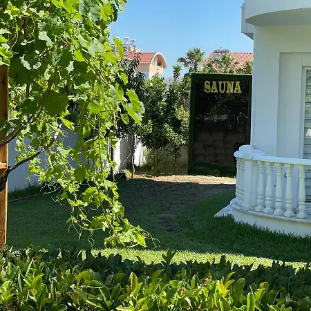 Apartment Belka Golf Luxury Poolside